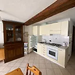 Apartment A La Salle